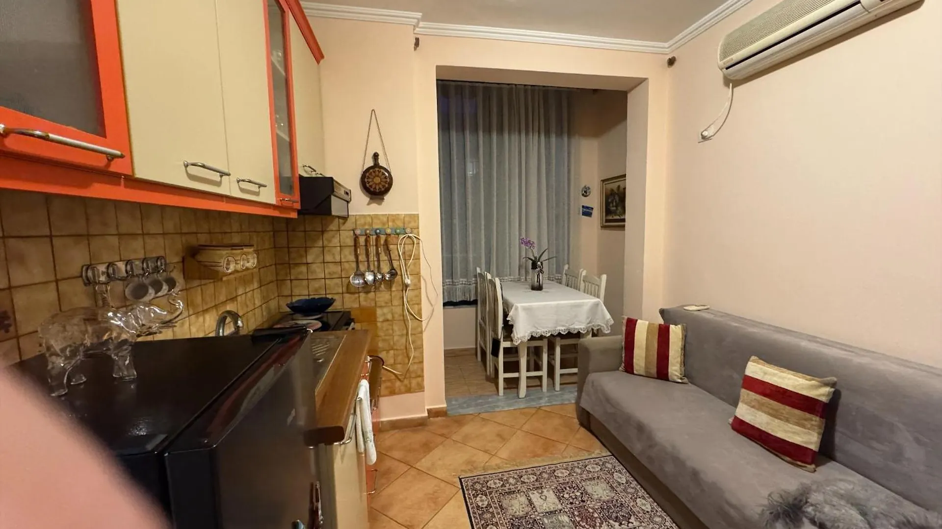 Seaside Apartment Near Shkembi Kavajes Durrës 0*,